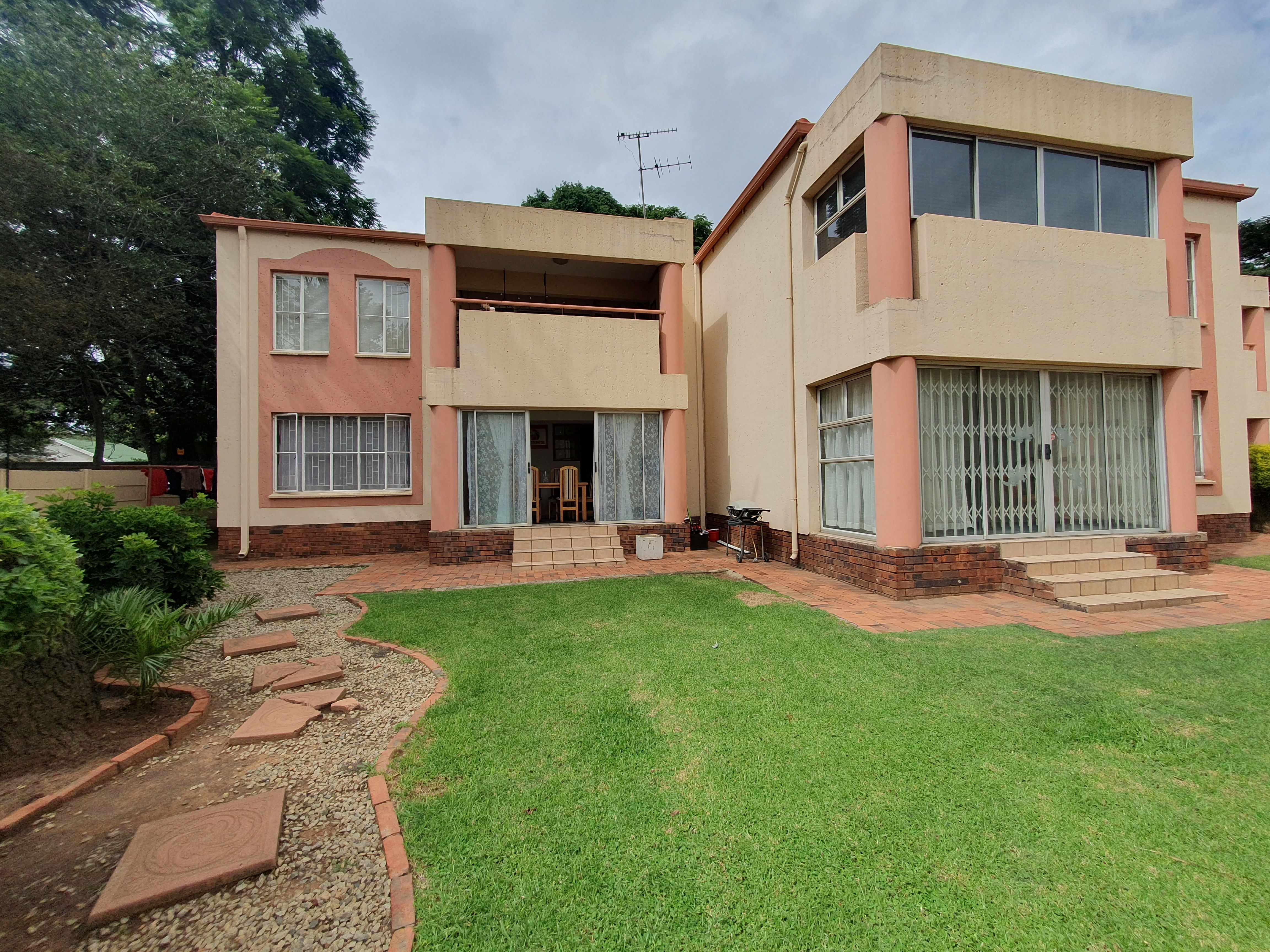 View Property Ref No: 25617