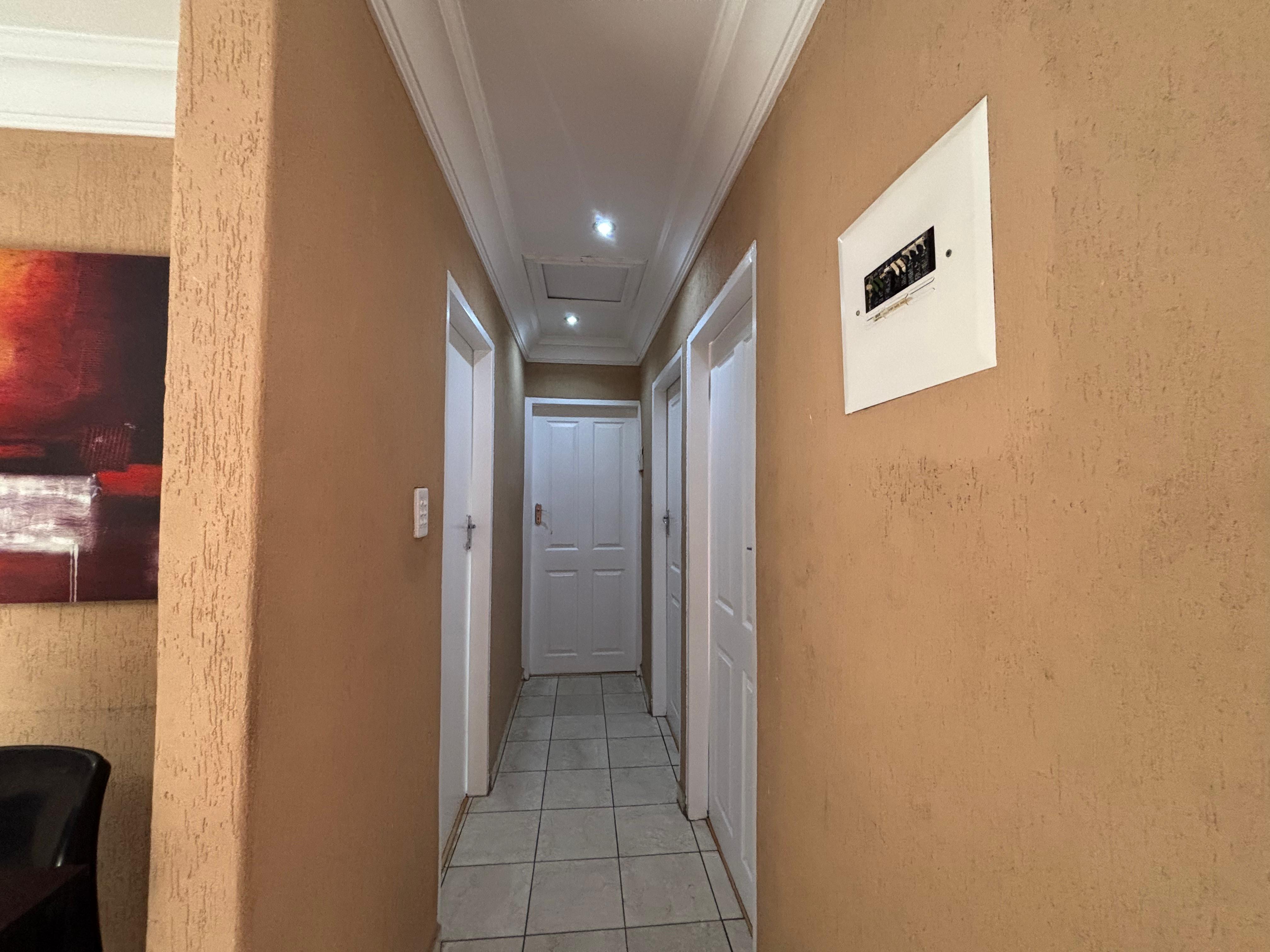 Property Ref No: 25888e.jpg