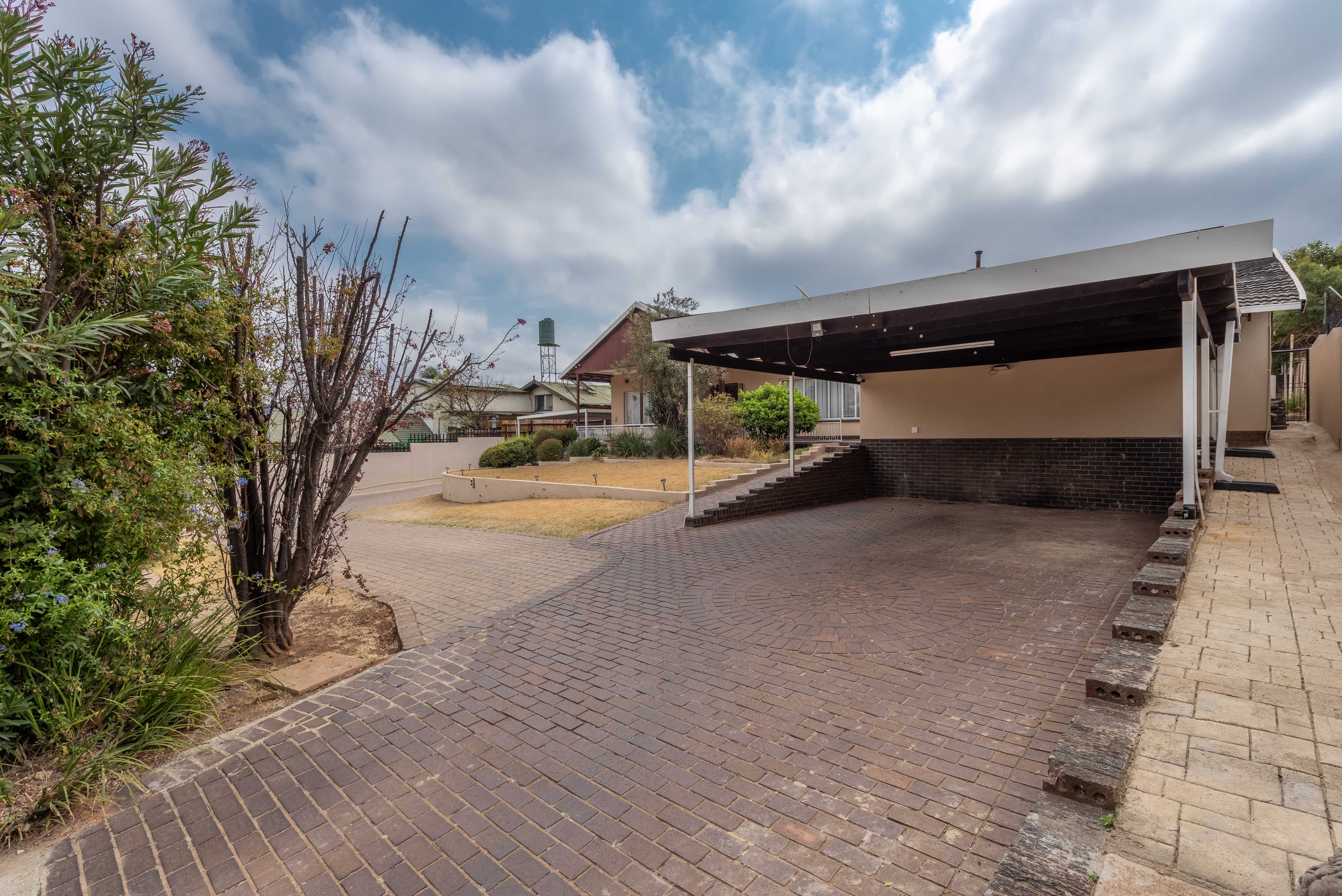 Property Ref No: 25486i.jpg
