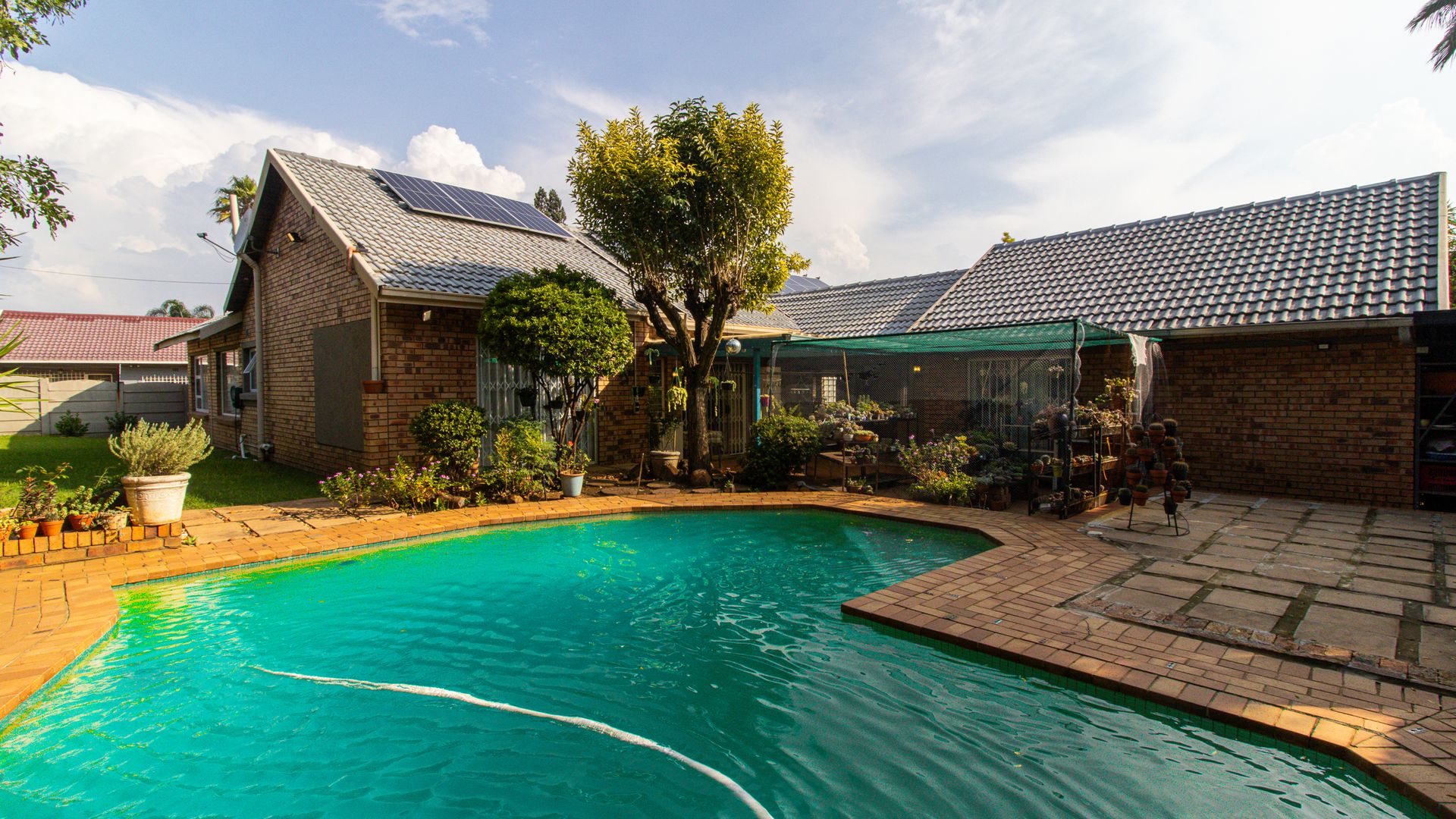 Property Ref No: 25587i.jpg