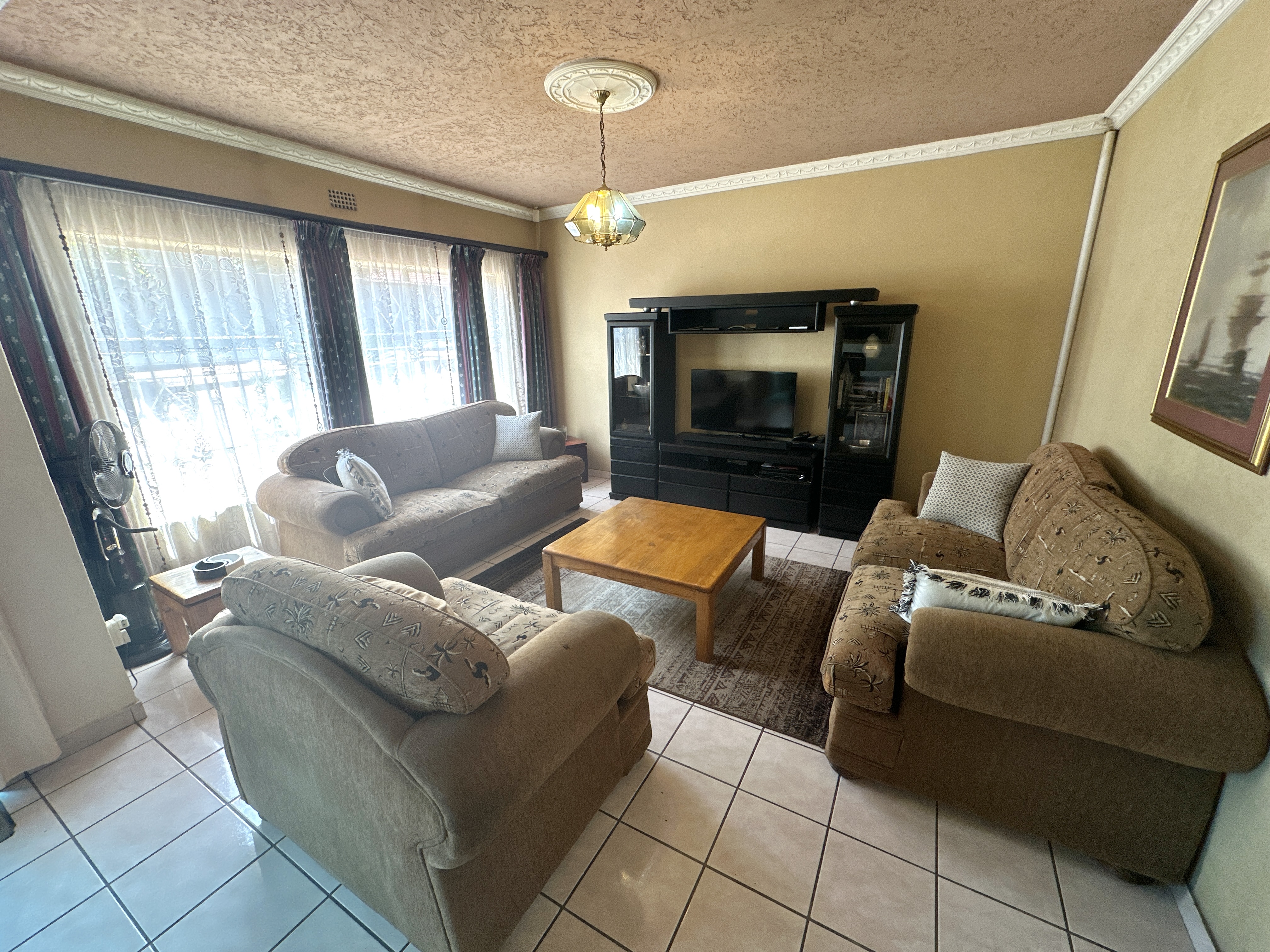 Property Ref No: 25771b.jpeg