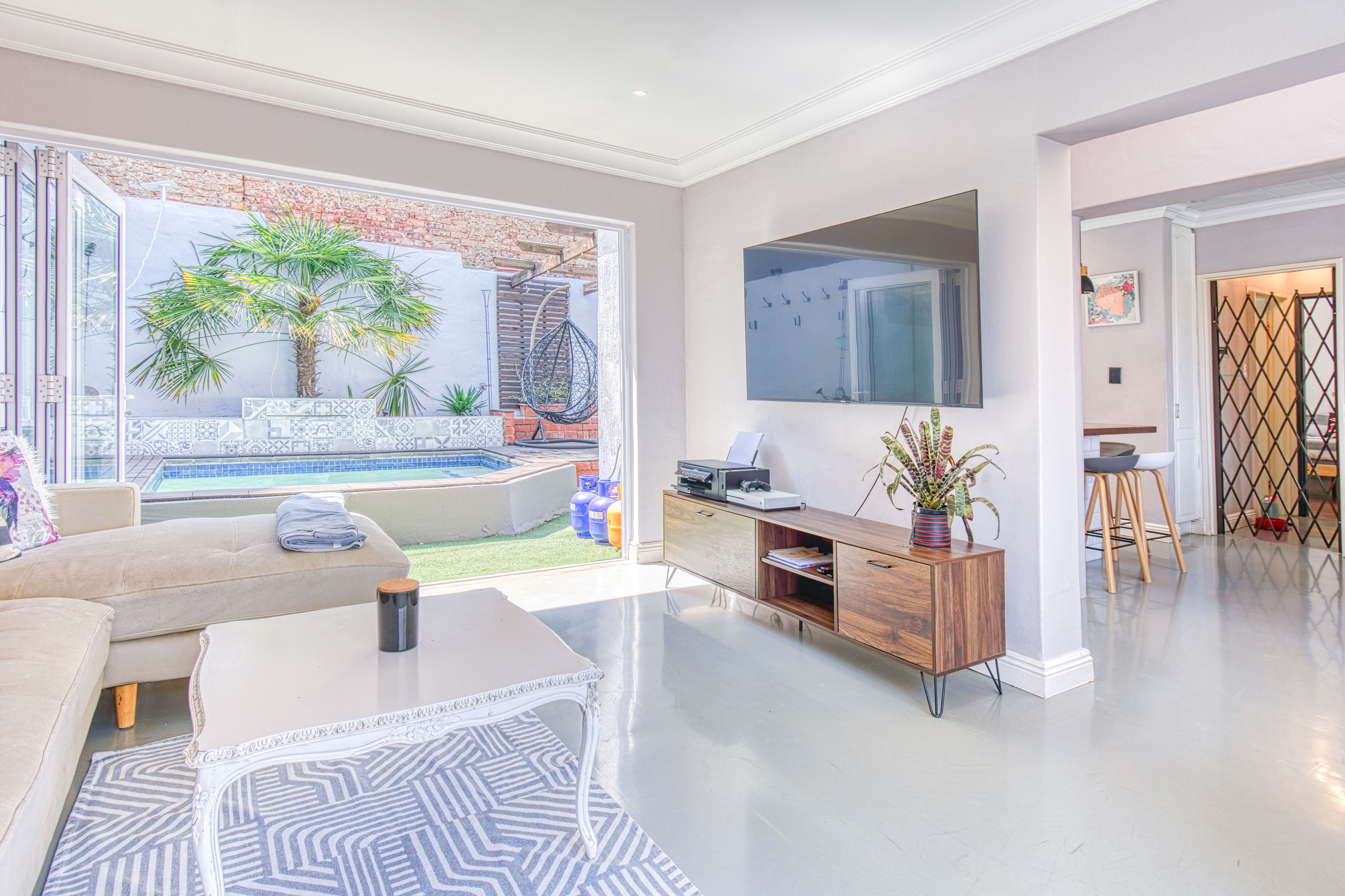 Property Ref No: 25853c.JPG