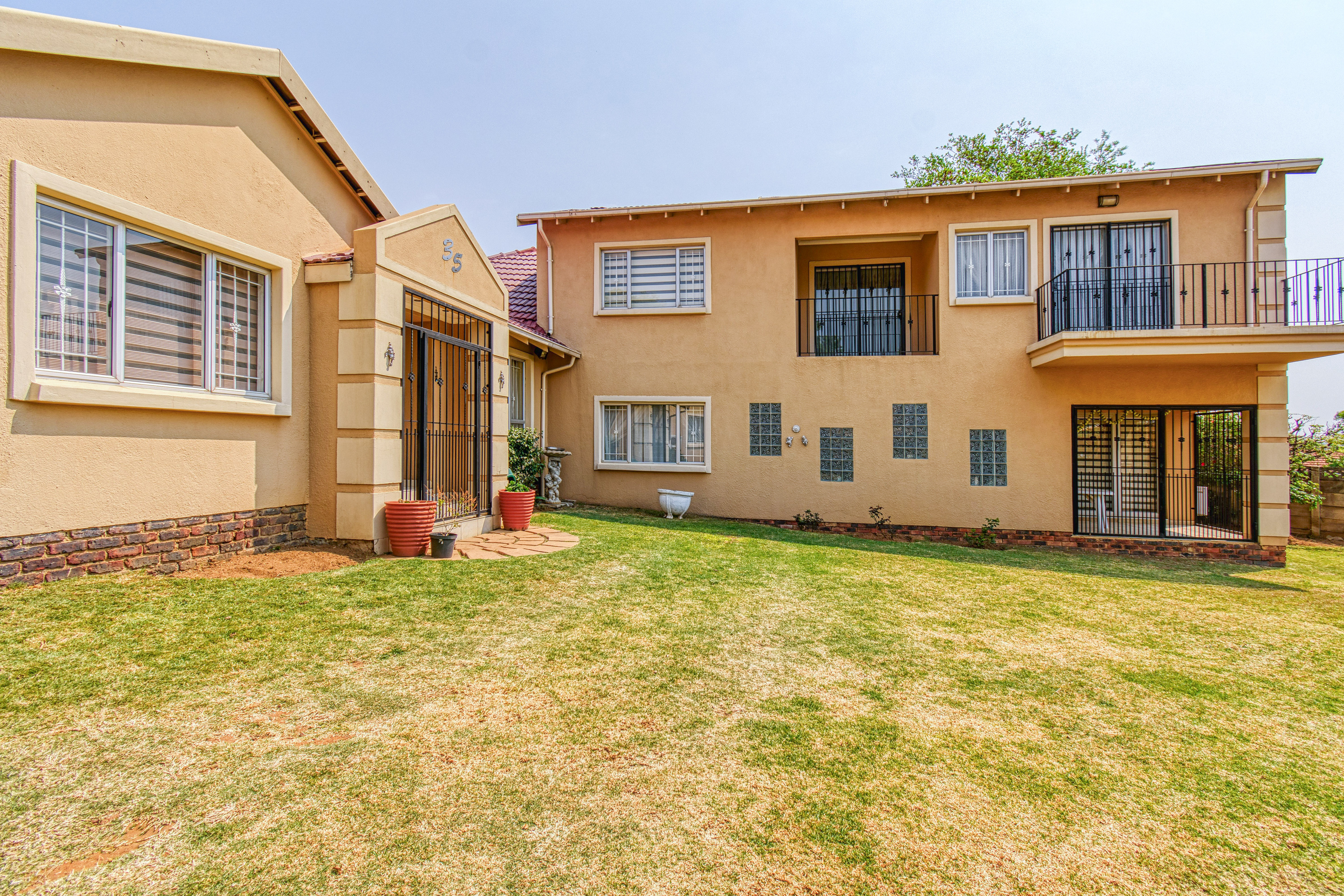 View Property Ref No: 25866