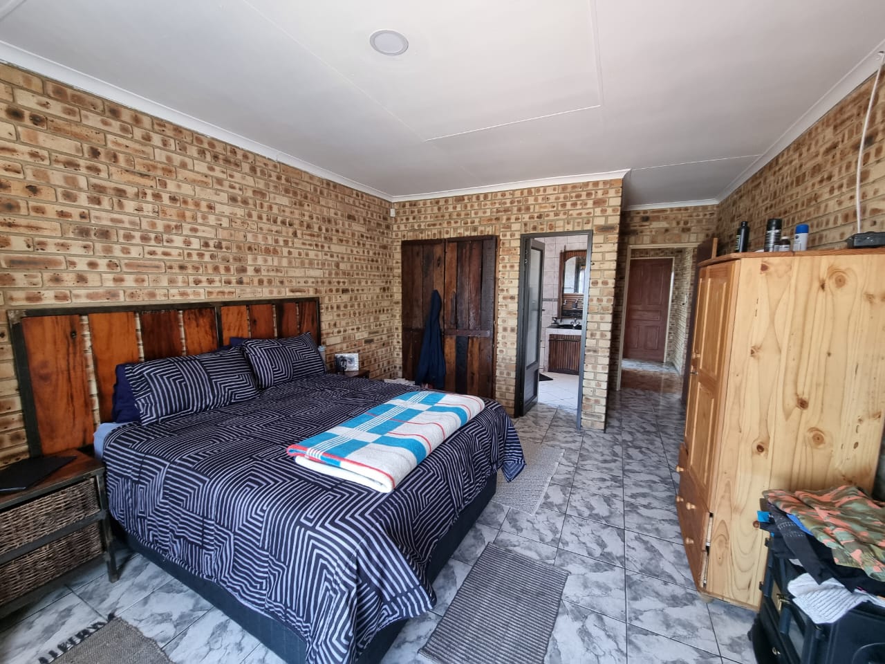 Property Ref No: 26201c.jpg