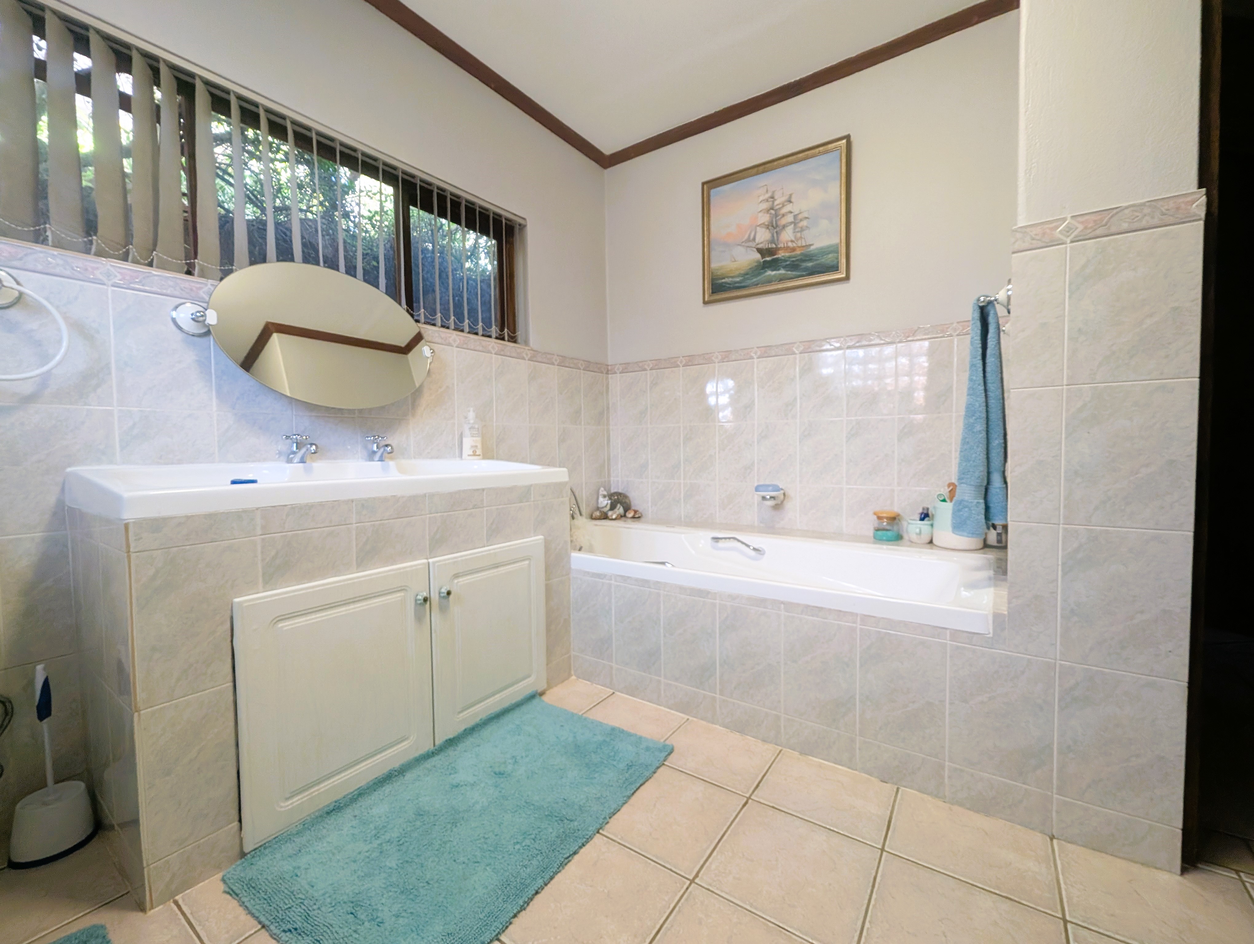 Property Ref No: 25671b.jpg