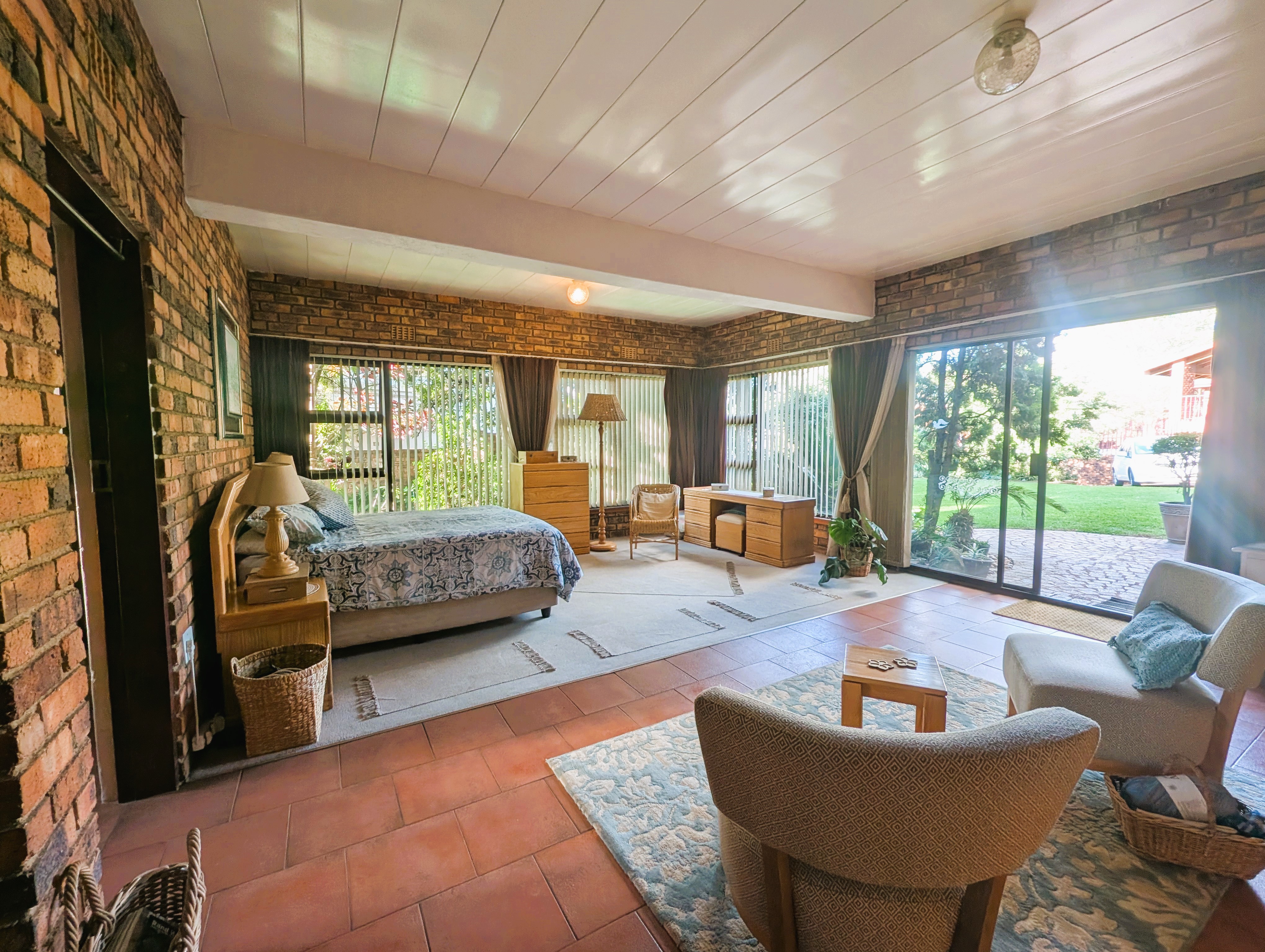 Property Ref No: 25671g.jpg
