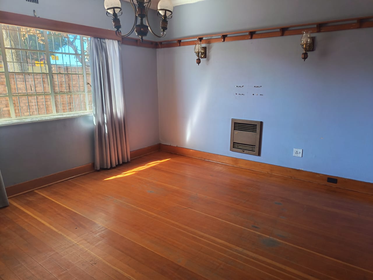 Property Ref No: 25751a.jpg