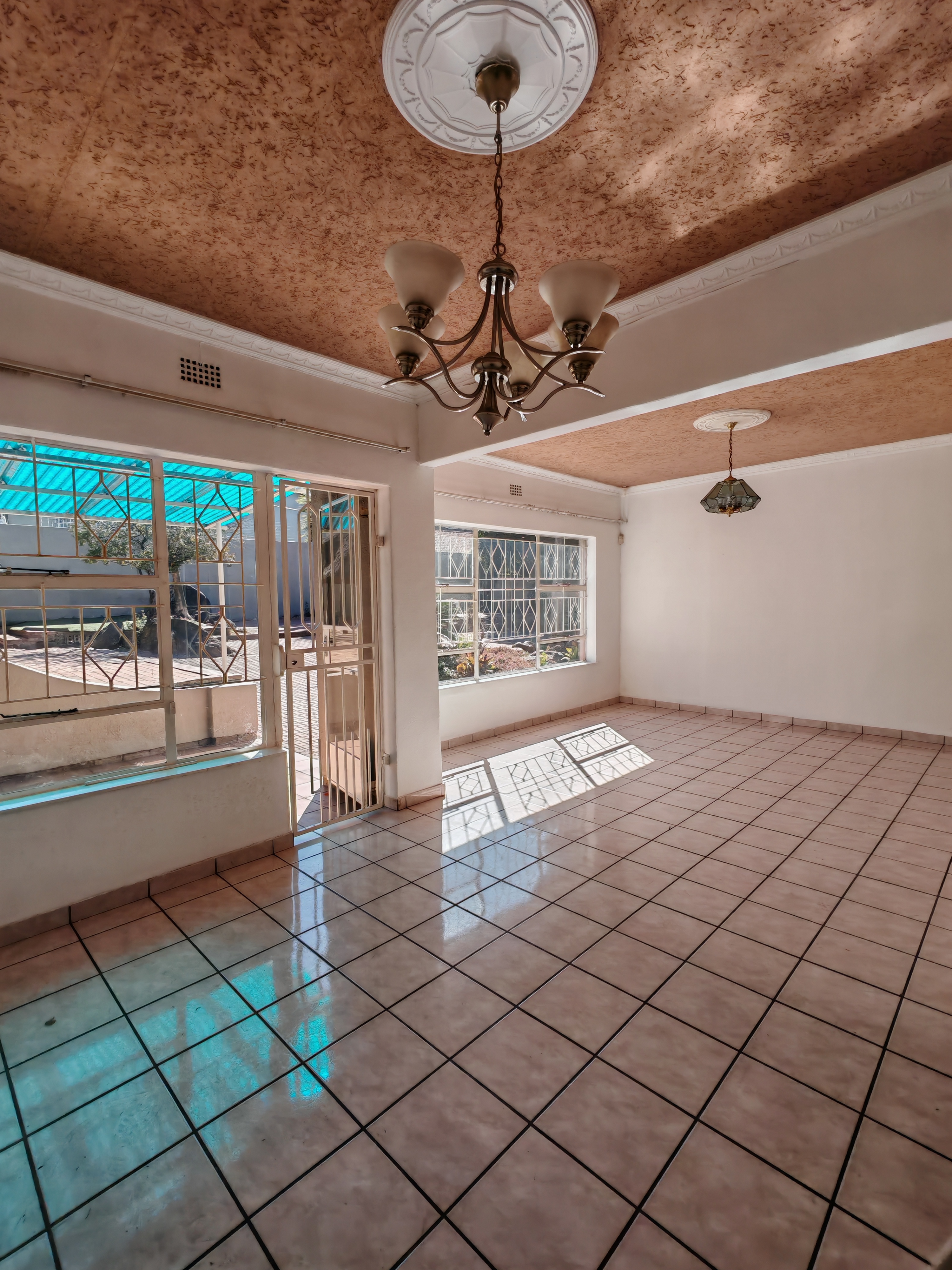 Property Ref No: 25771c.jpg
