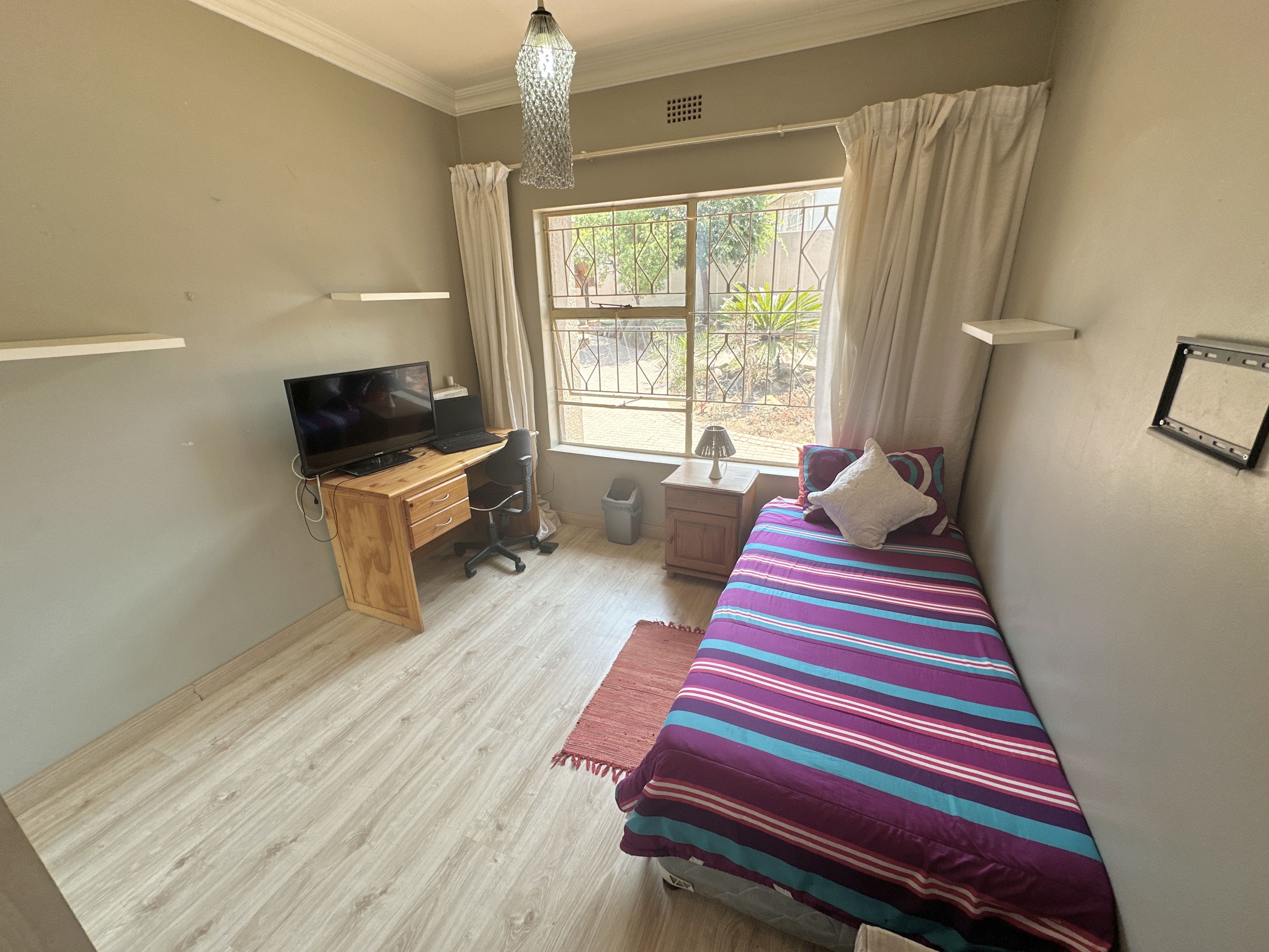 Property Ref No: 25771e.jpeg
