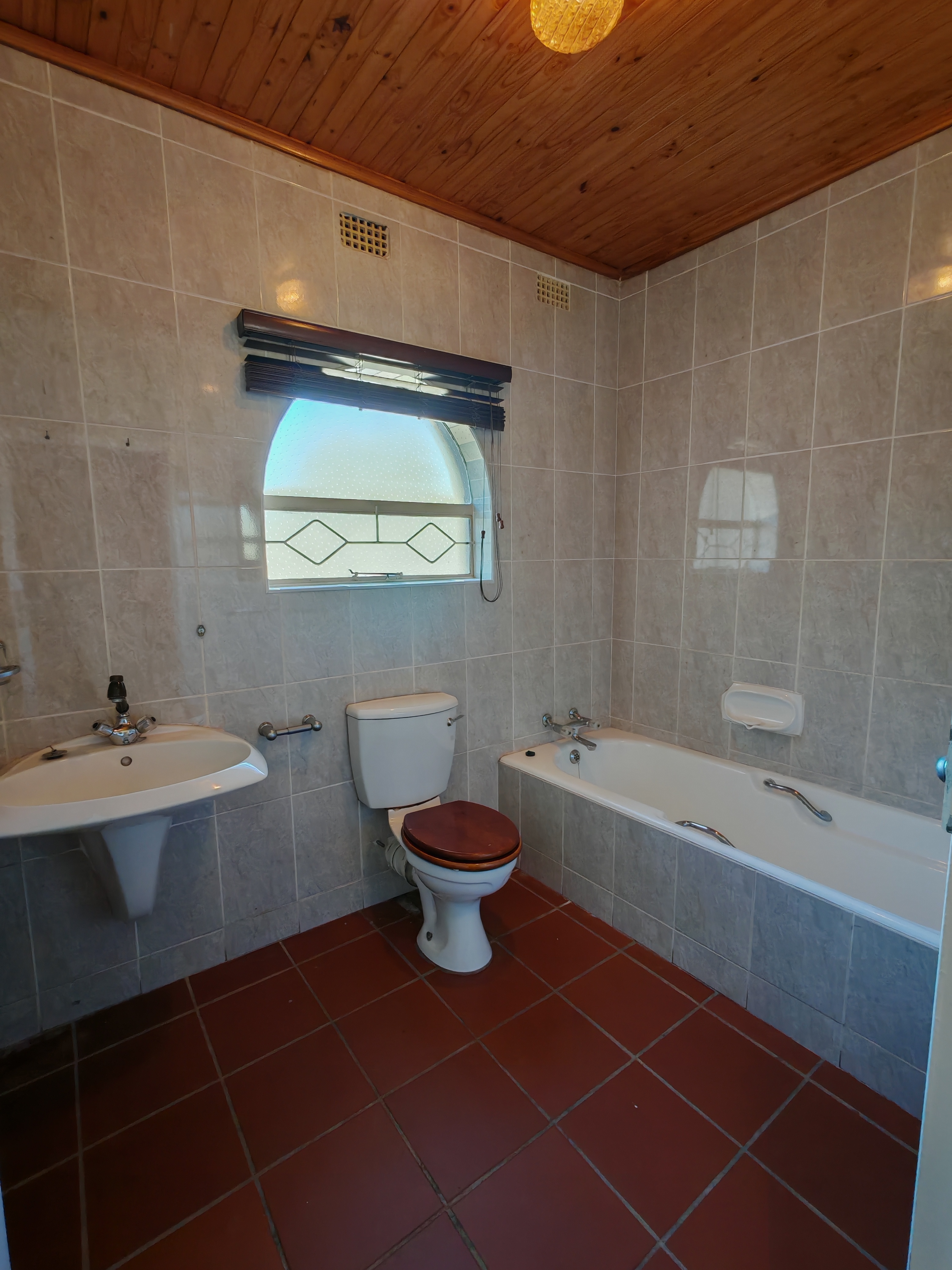 Property Ref No: 25771g.jpg