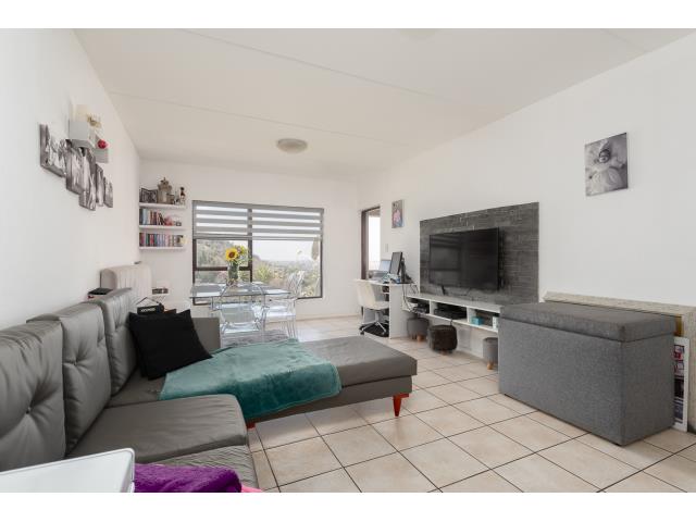 Property Ref No: 25834d.jpg