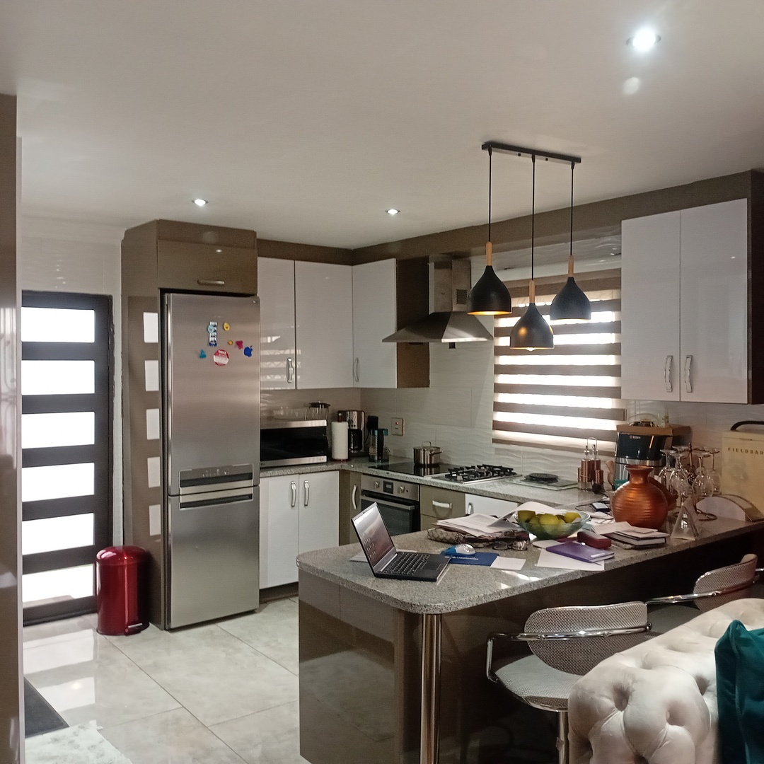Property Ref No: 25859i.jpg