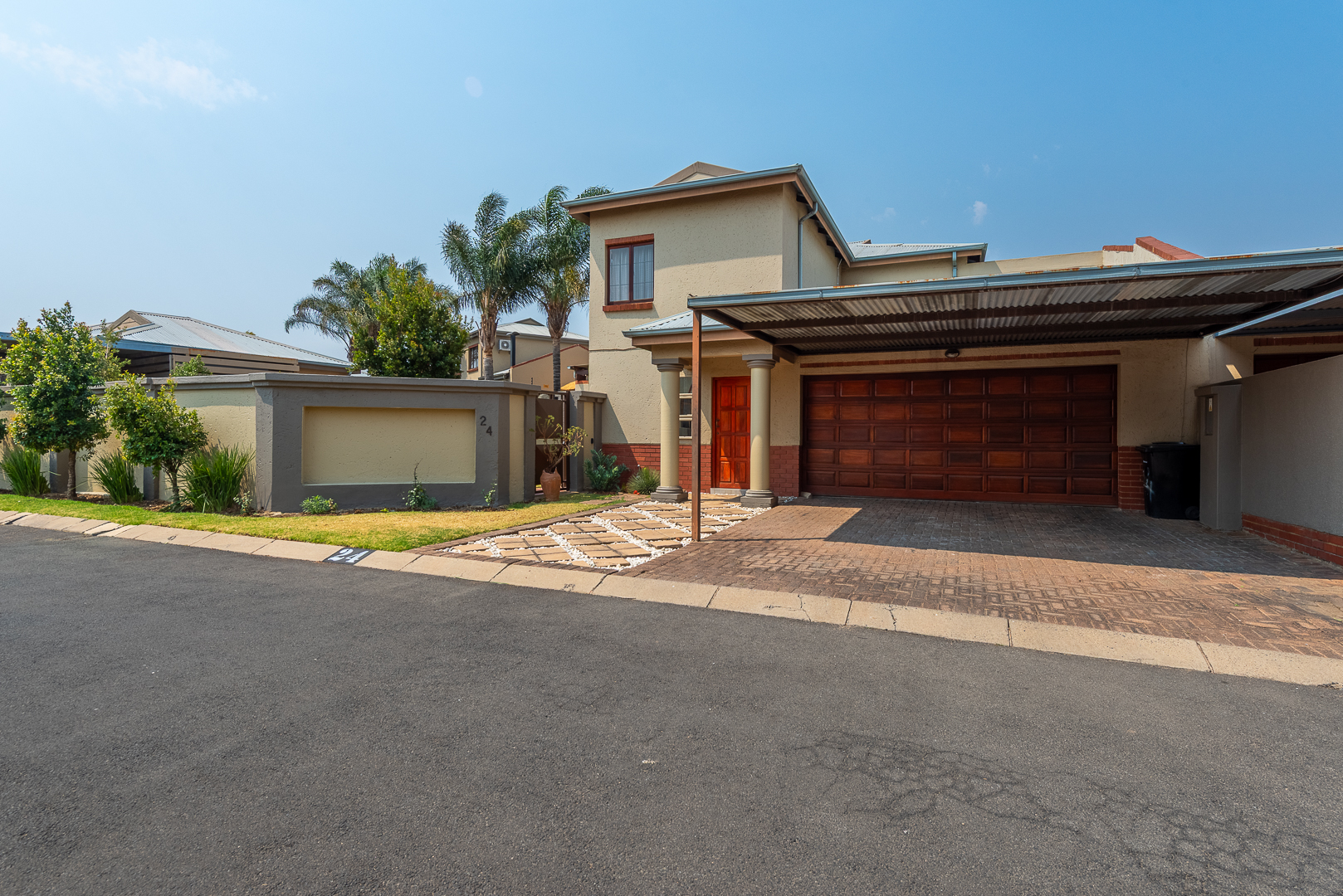 View Property Ref No: 25897