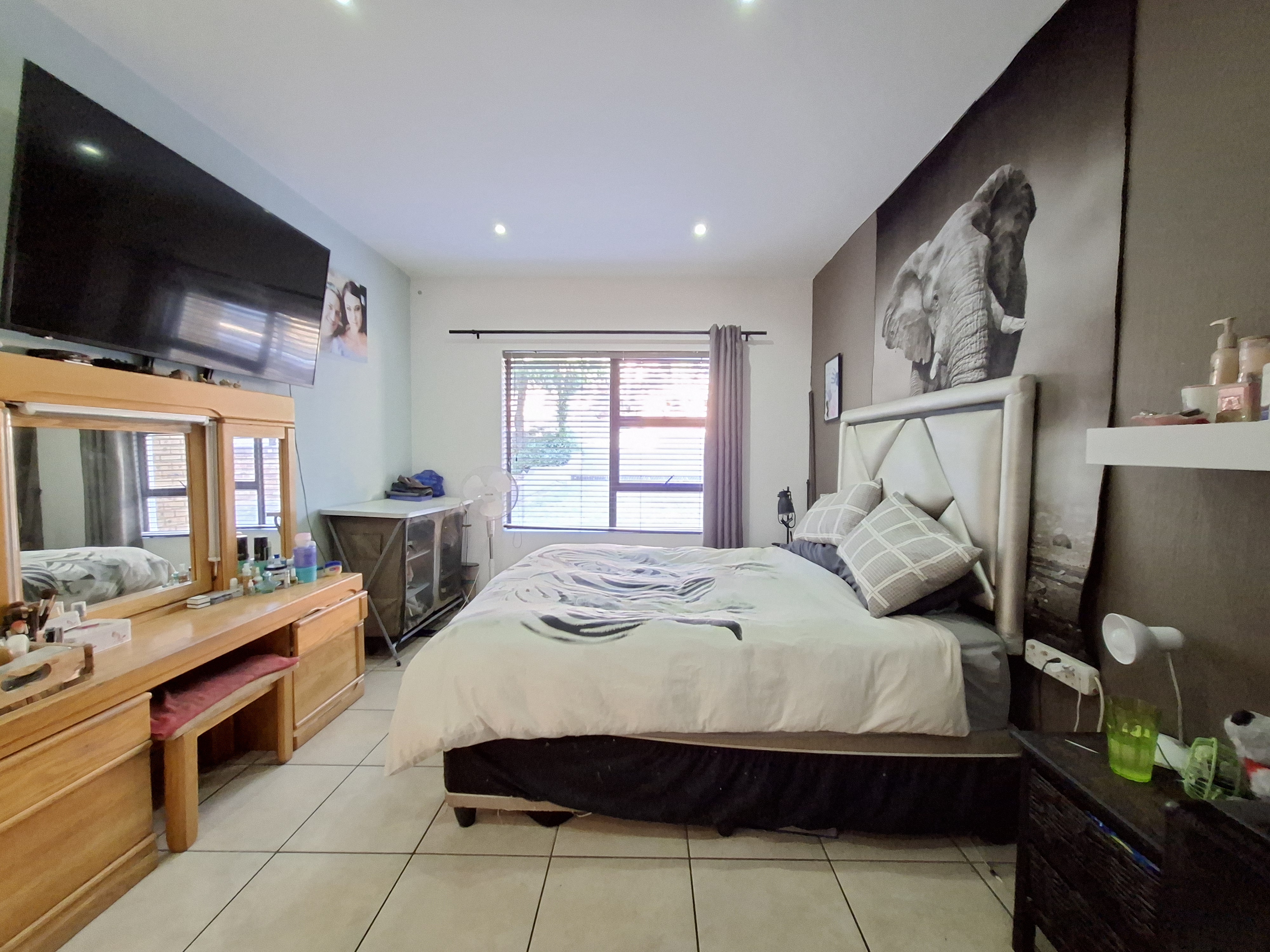 Property Ref No: 26021f.jpg