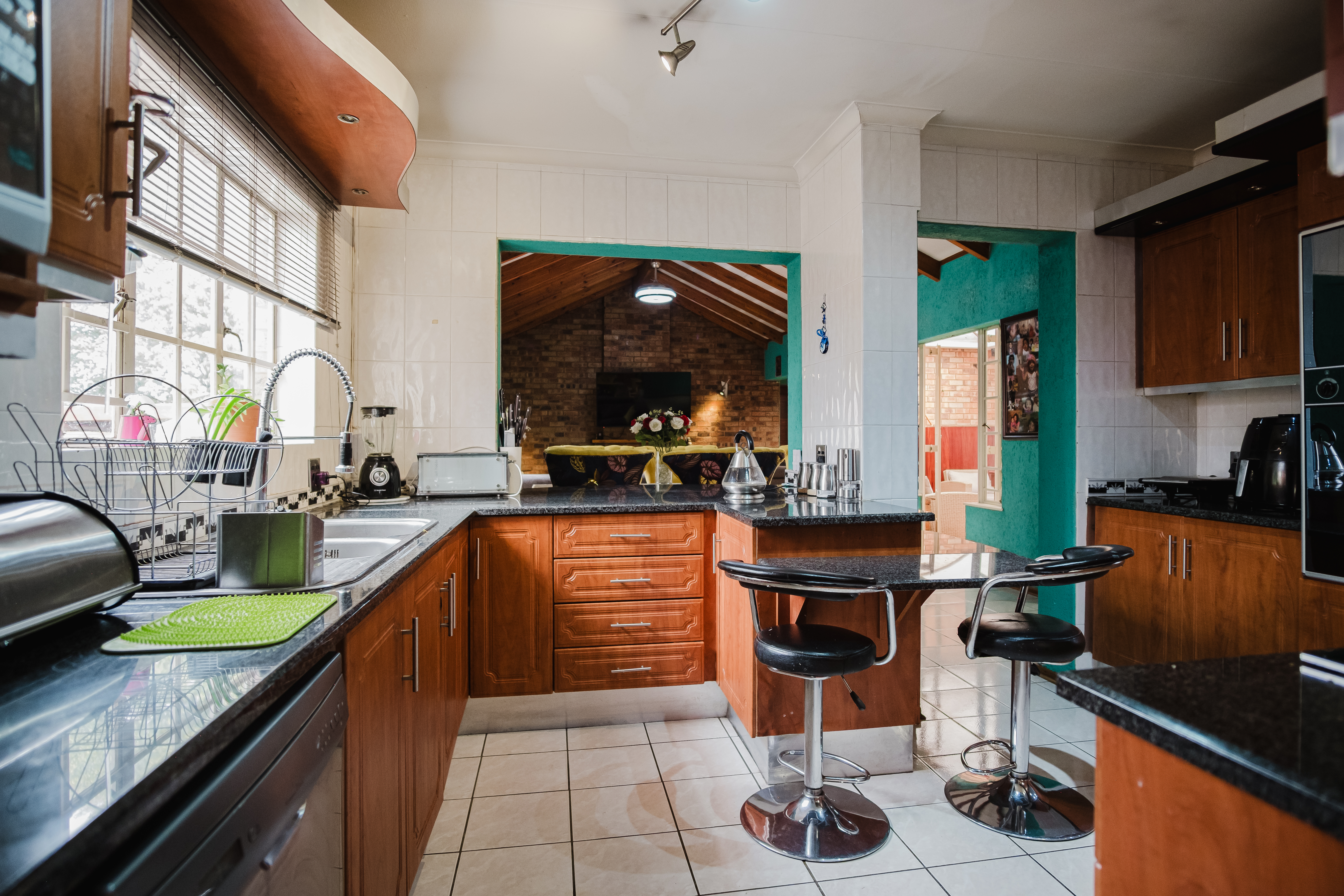 Property Ref No: 25936e.jpg