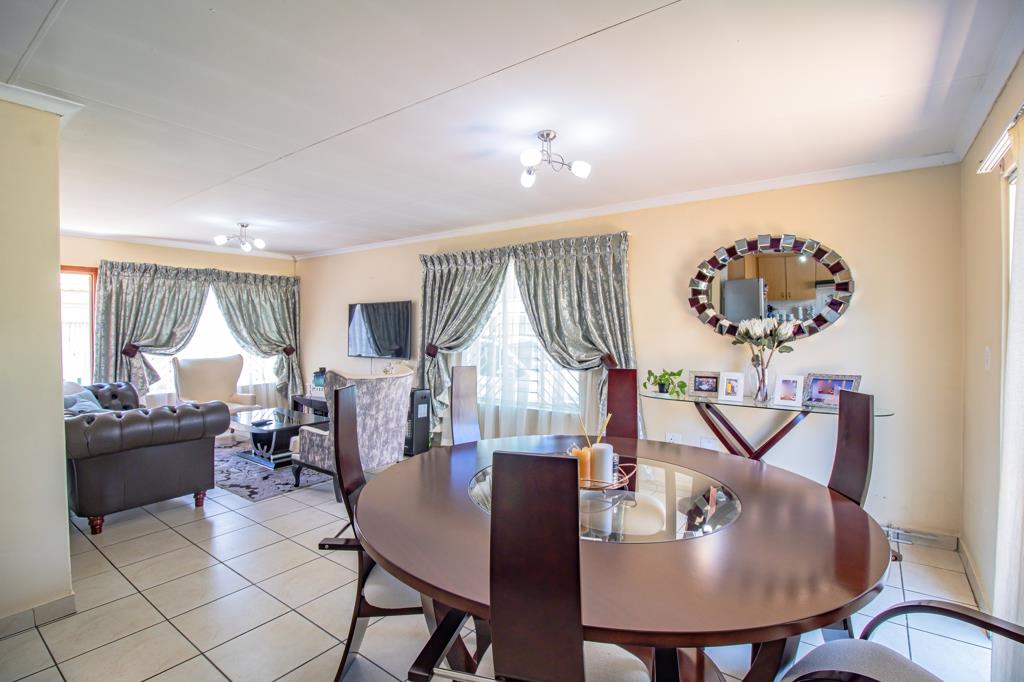 Property Ref No: 26166d.jpg