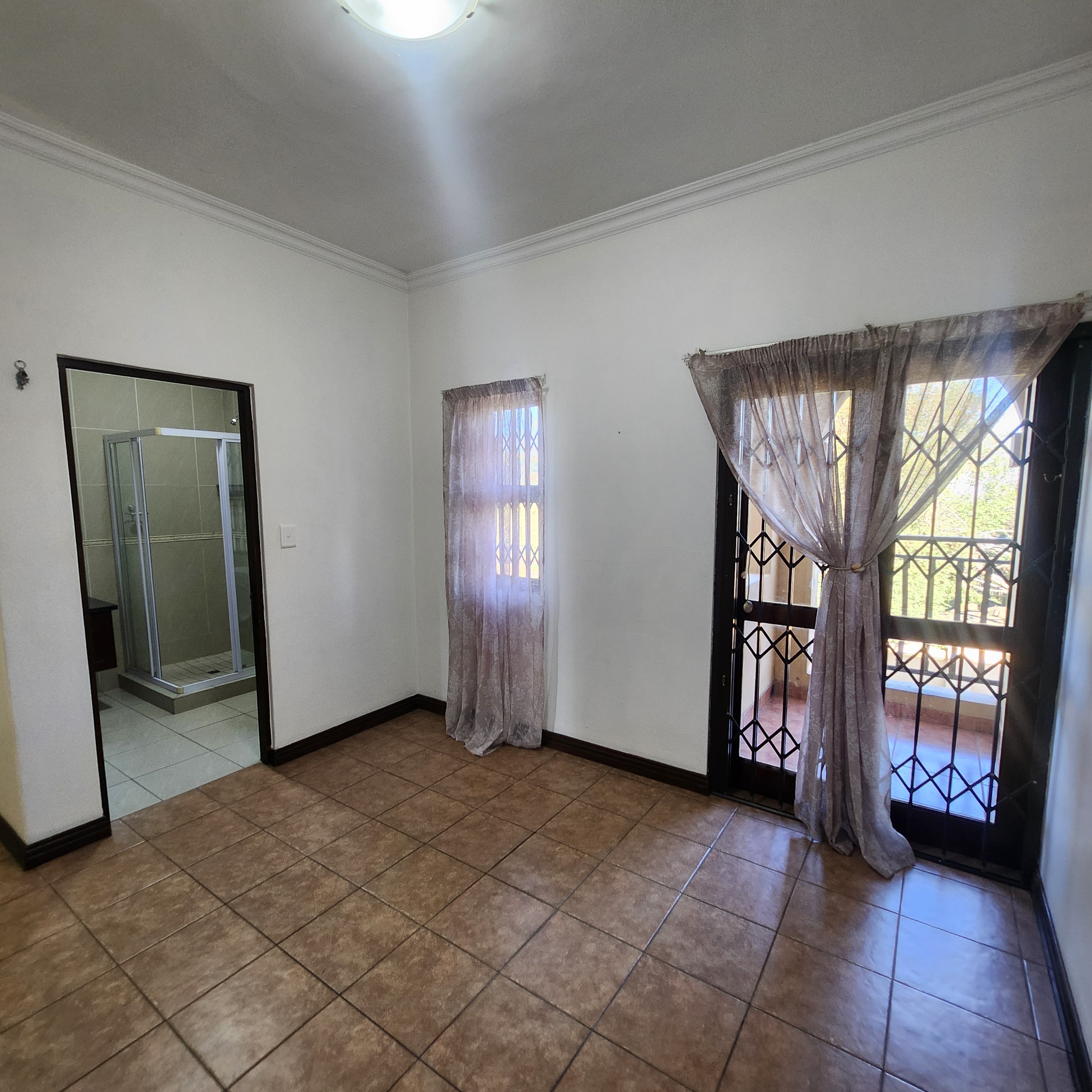 Property Ref No: 25443g.jpg
