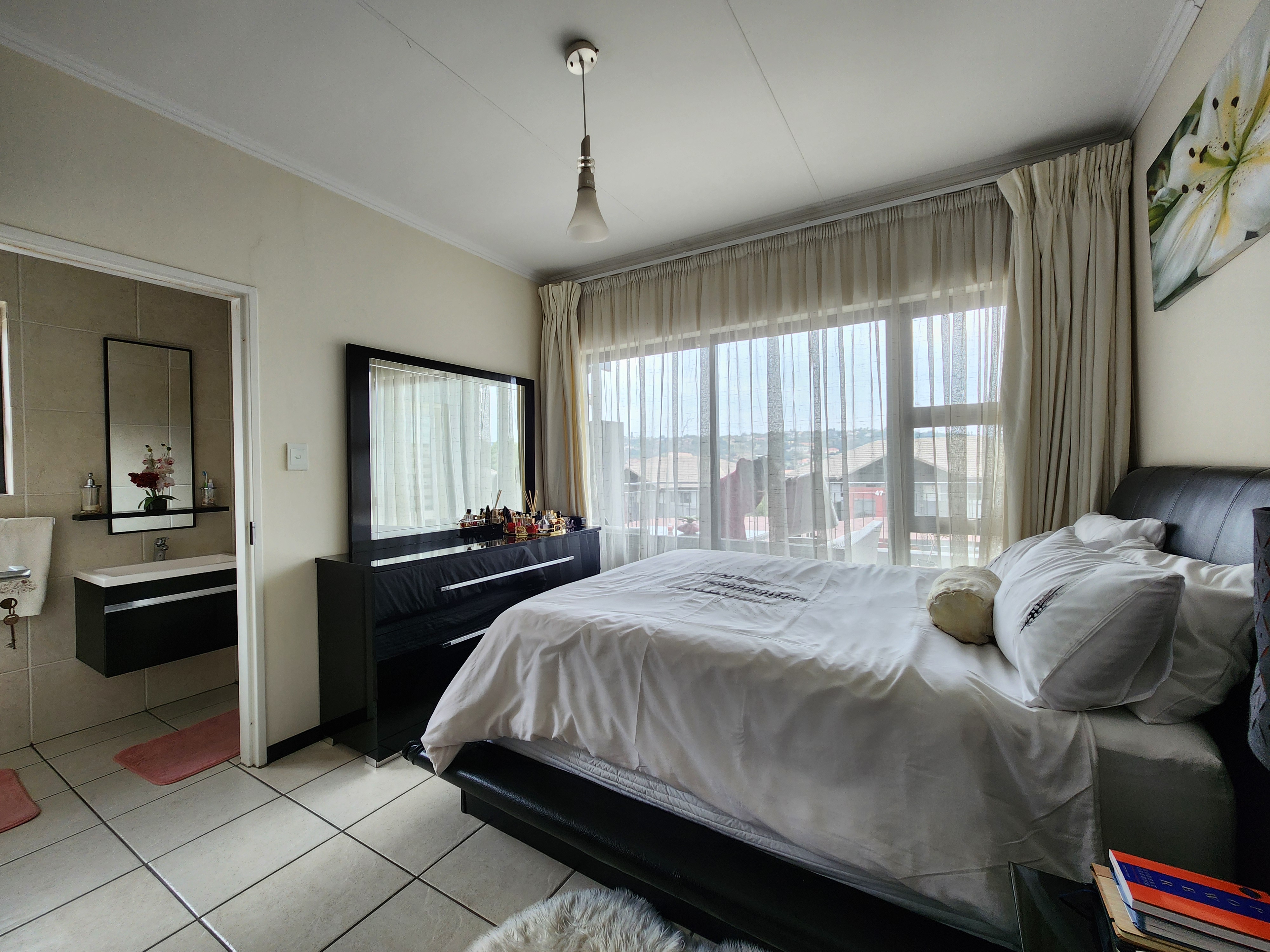 Property Ref No: 25797e.jpg