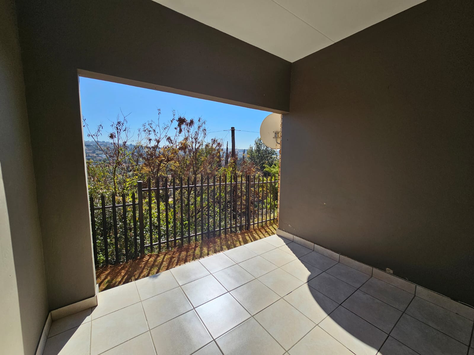 Property Ref No: 25875c.jpg