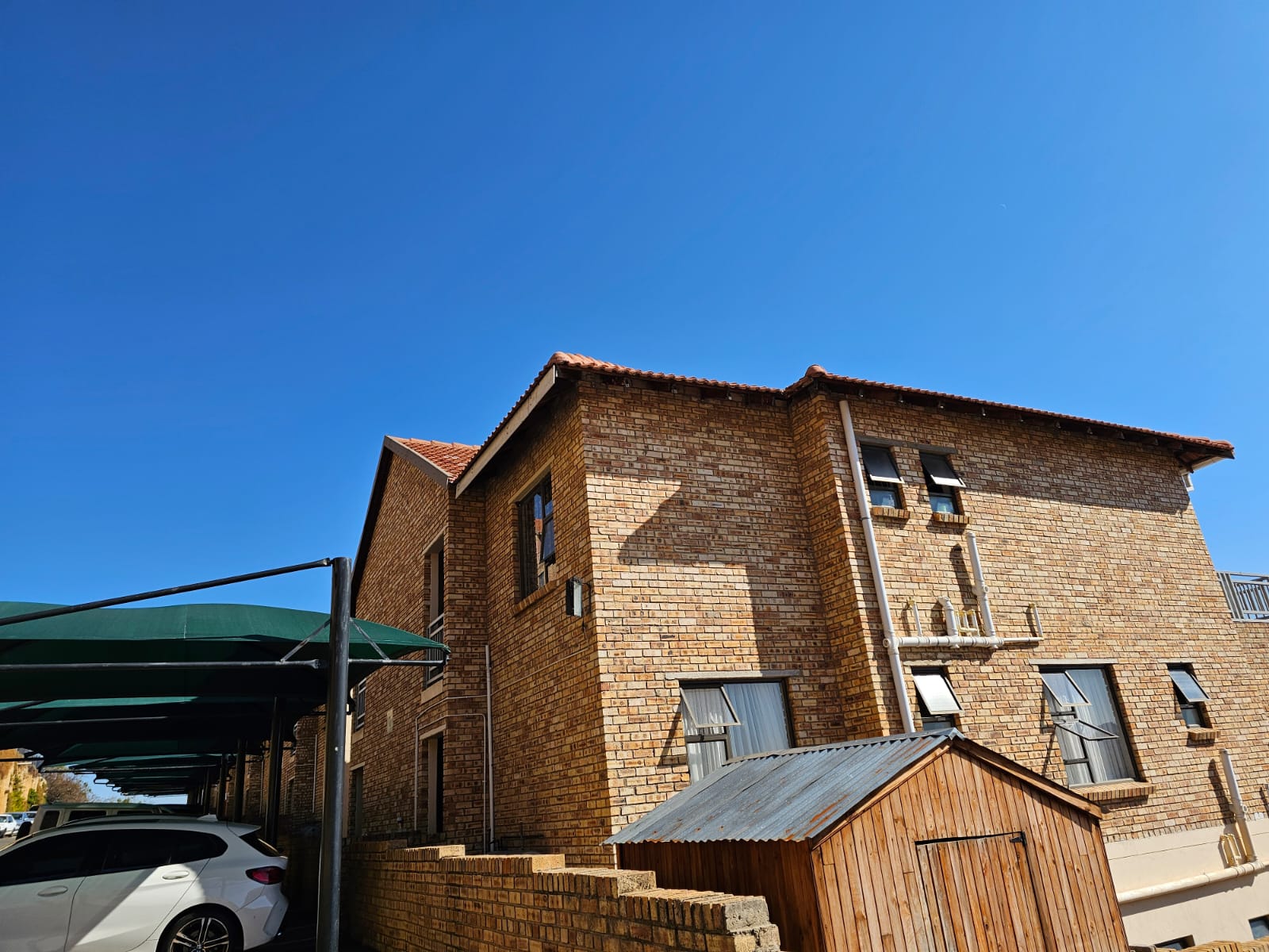 Property Ref No: 25875i.jpg