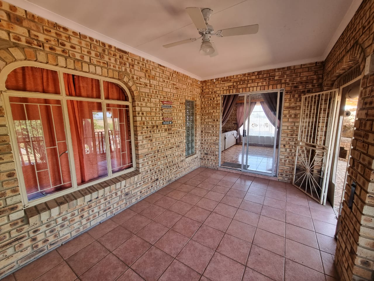 Property Ref No: 26201i.jpg