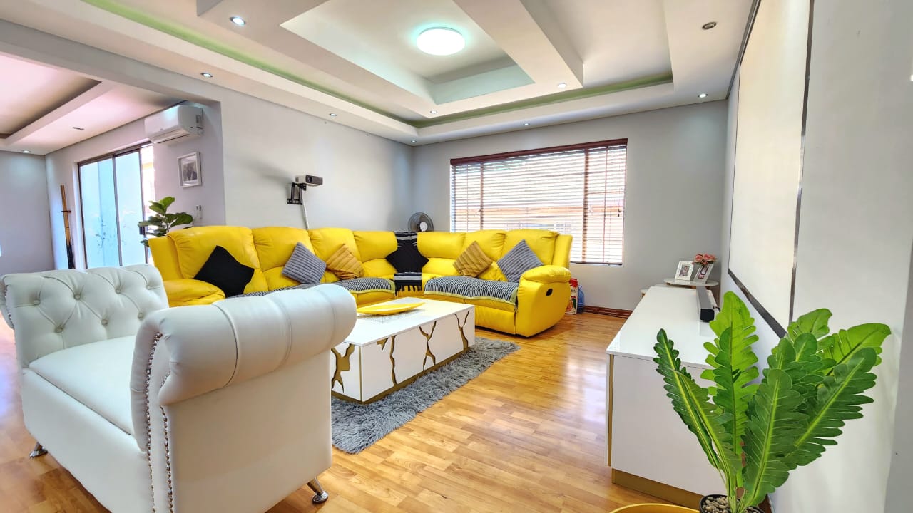 Property Ref No: 26185i.jpg