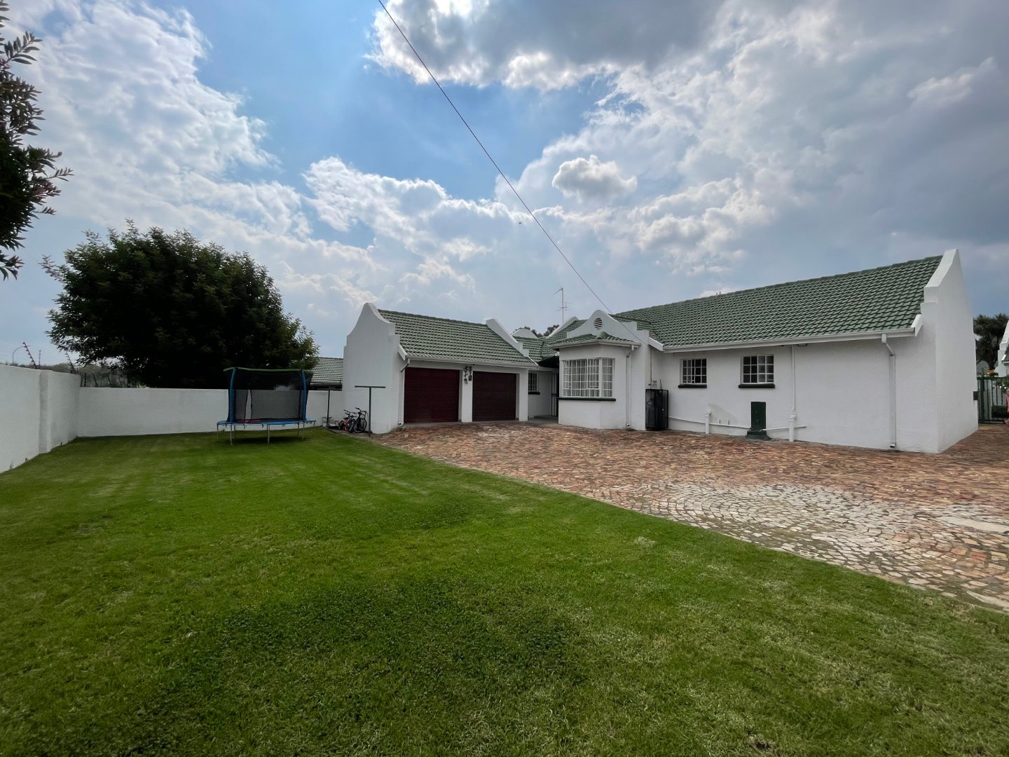 View Property Ref No: 25864