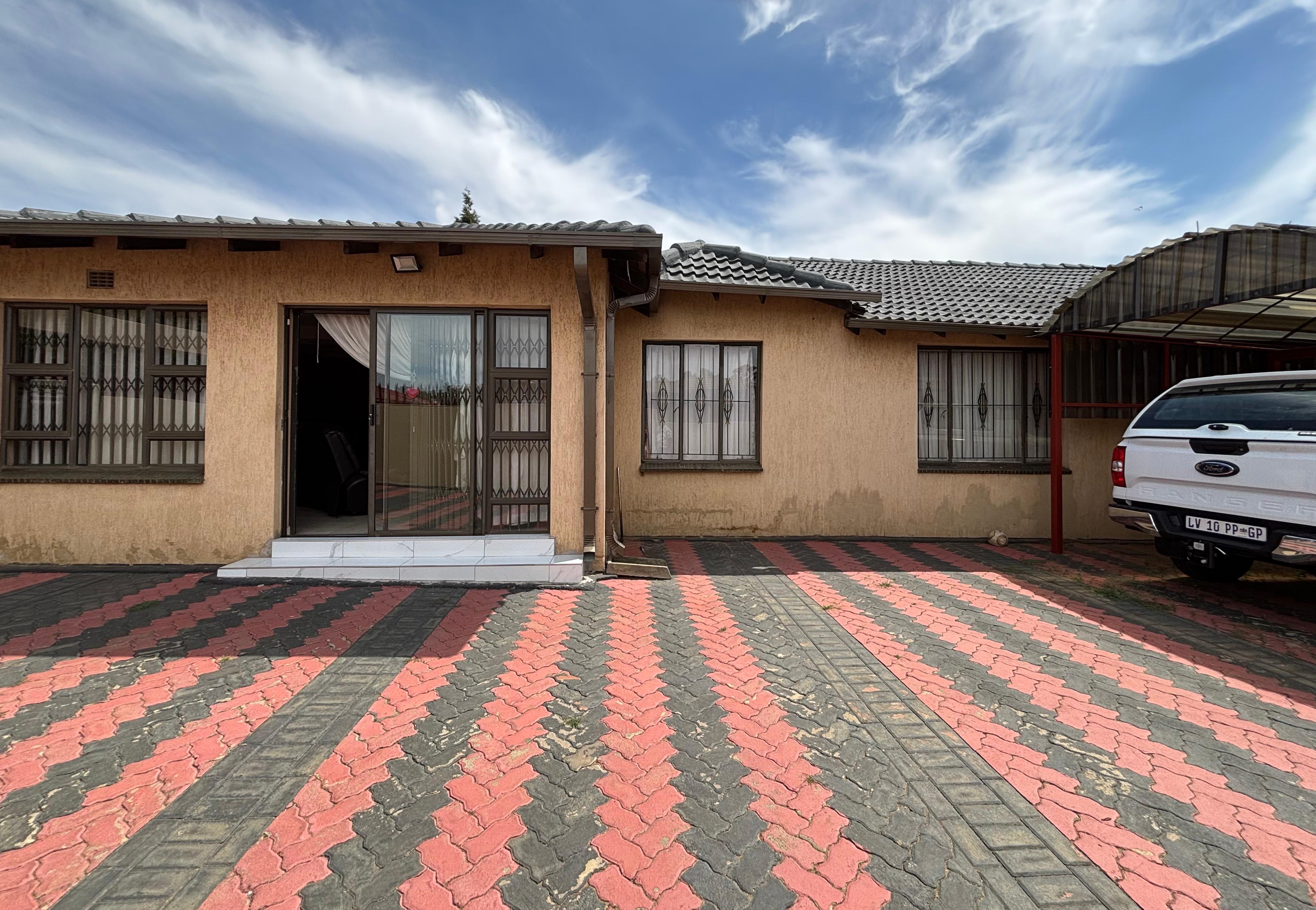 View Property Ref No: 25888