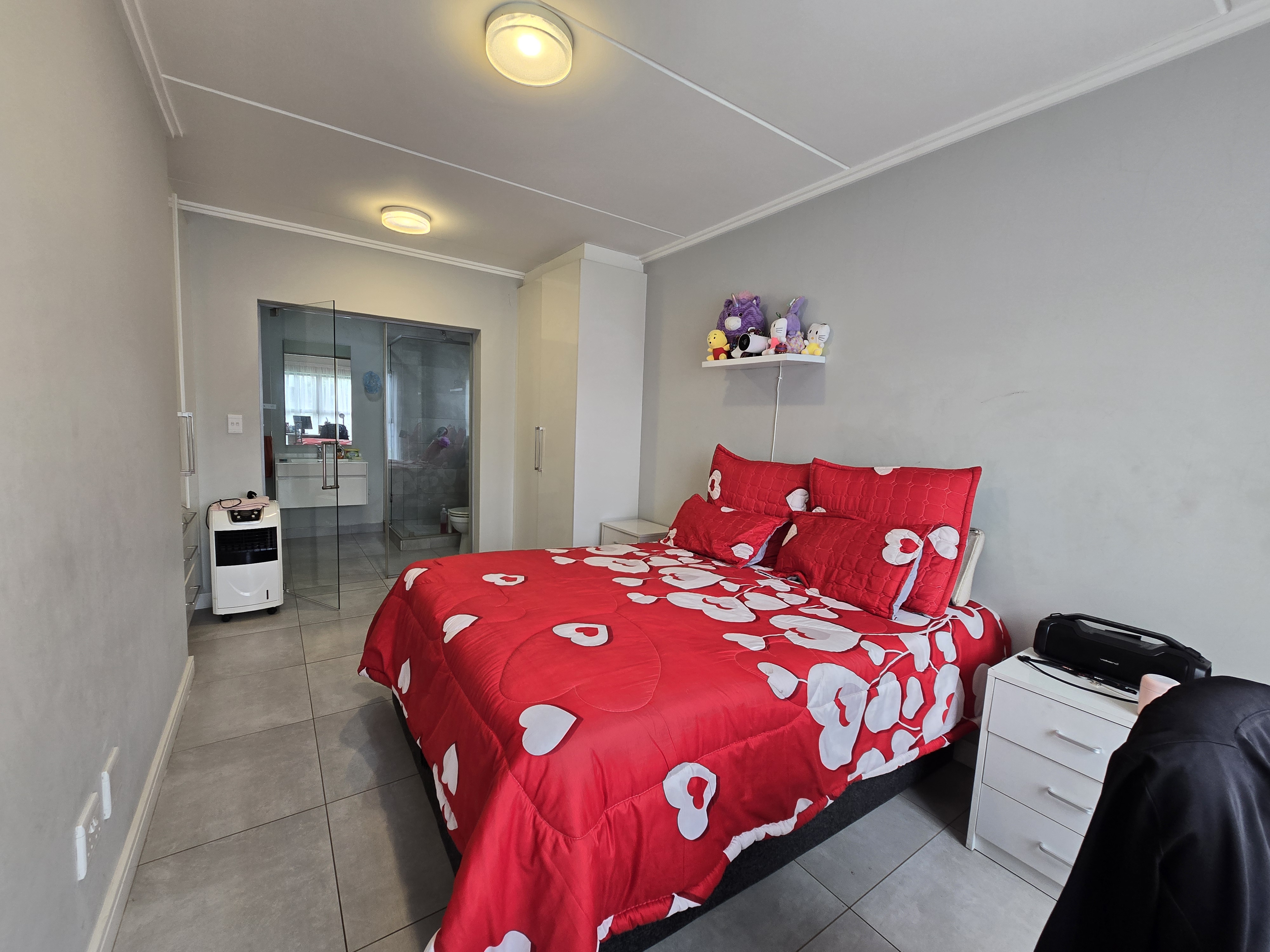 Property Ref No: 25323f.jpg