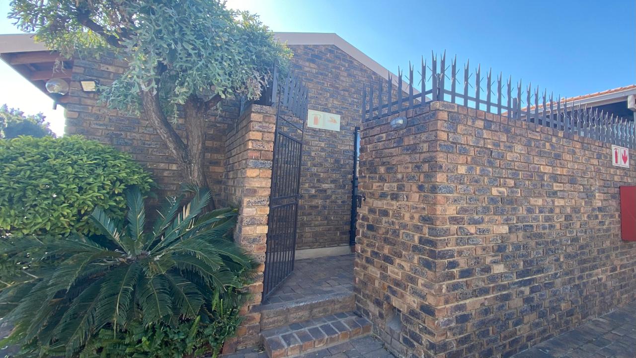 View Property Ref No: 25730