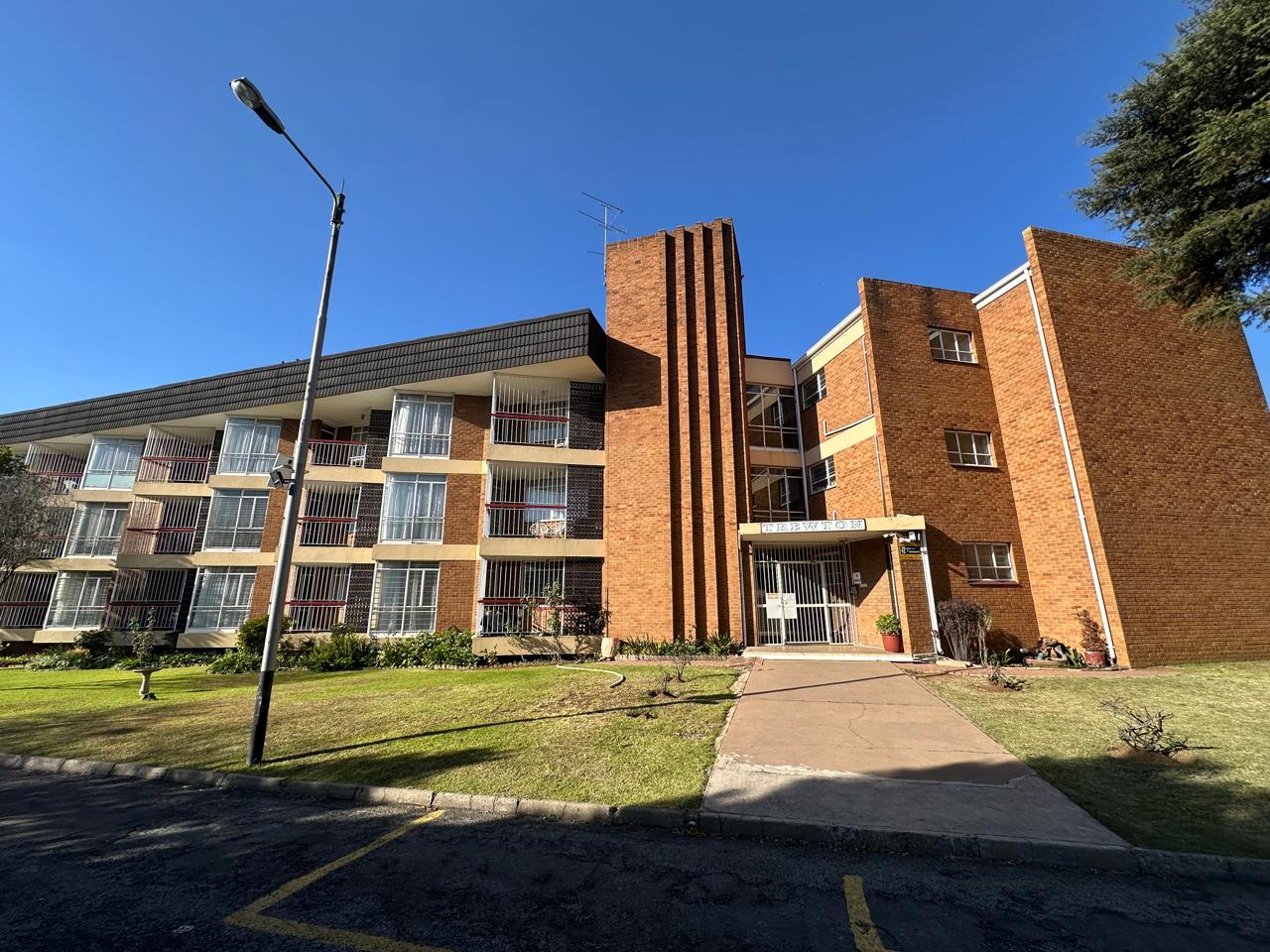 View Property Ref No: 25893